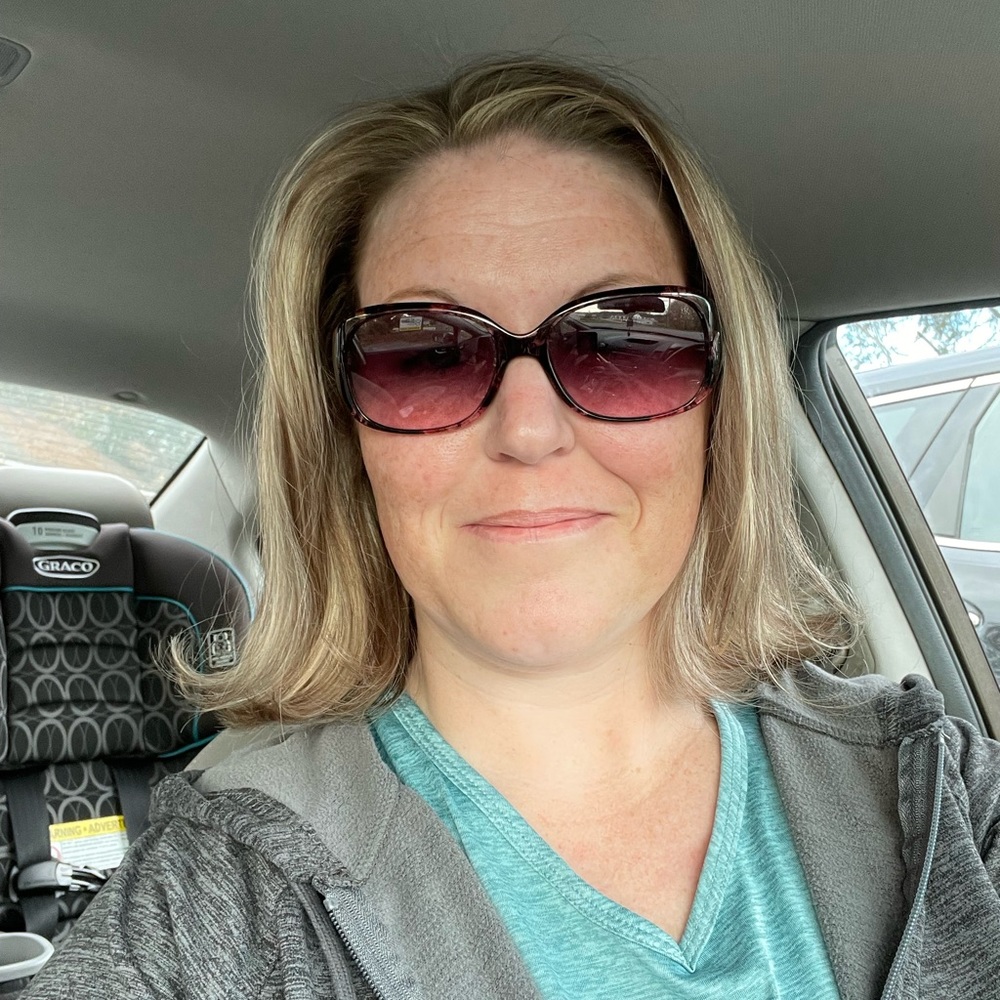 Meet your Posher, Kim